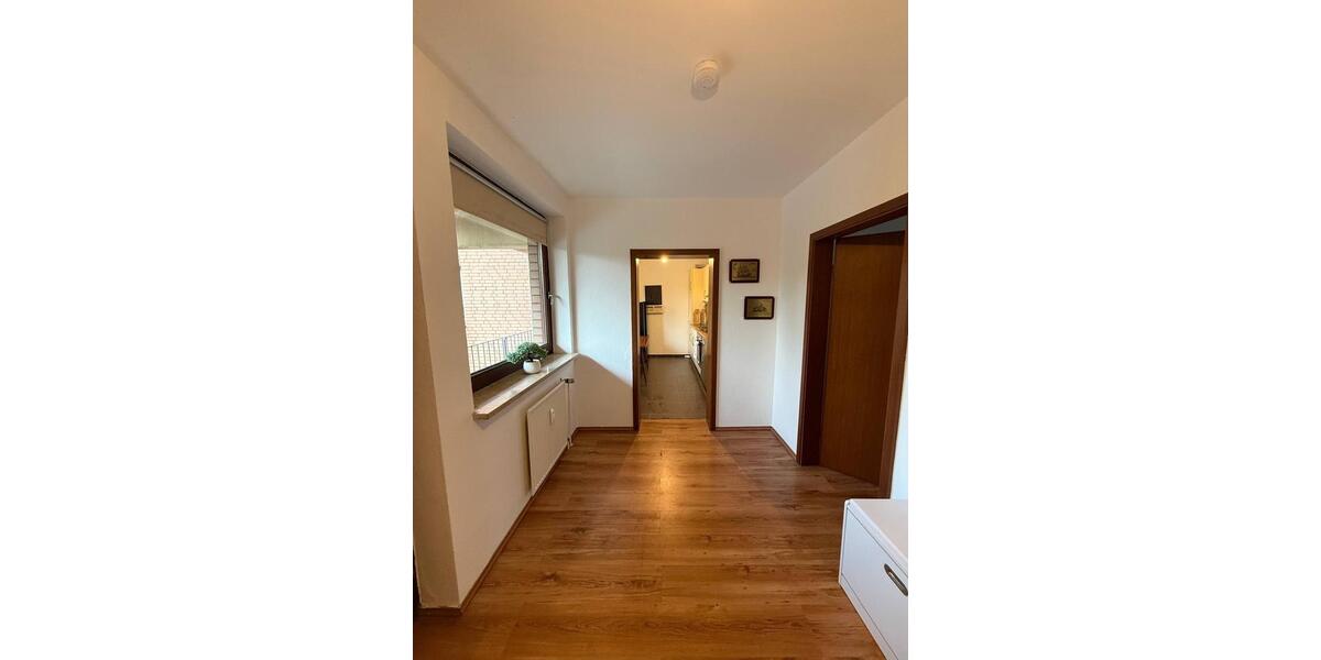 Etagenwohnung Wedel - 2 Zimmer, 62 m&sup2;, 910&euro; | Angebot:26342005