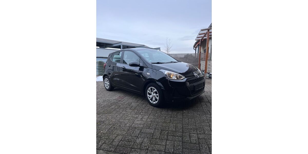 Hyundai i10 80.000 km 9.300 &euro; Bielefeld 33729