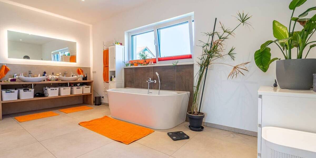 Einfamilienhaus Magdeburg Berliner Chaussee - 5 Zimmer, 168 m&sup2;, 2.000&euro; | Angebot:26454373