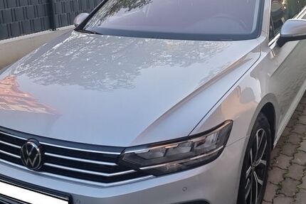 VW Passat 165.000 km 14.800 &euro; Neumünster 24537