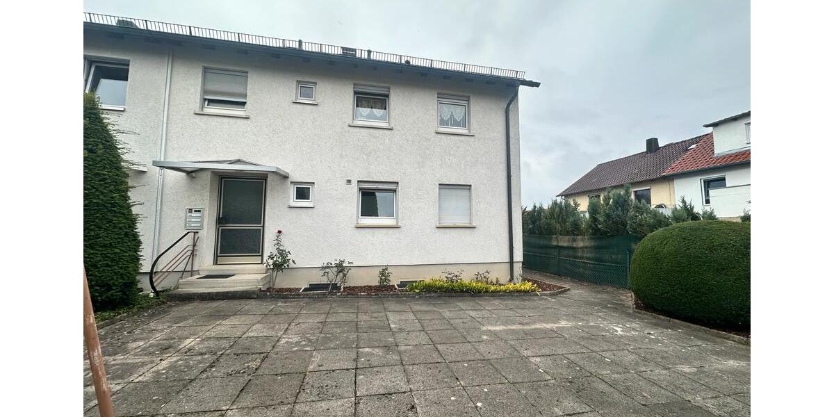 Doppelhaushälfte mit 3 Wohneinheiten 4 zimmer