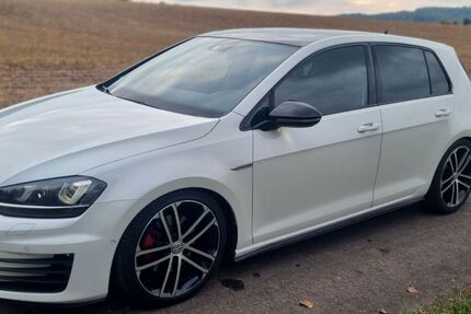 VW Golf 193.025 km 14.350 € Uder 37318
