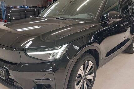 Volvo XC40 33.585 km 30.950 &euro; Heek 48619