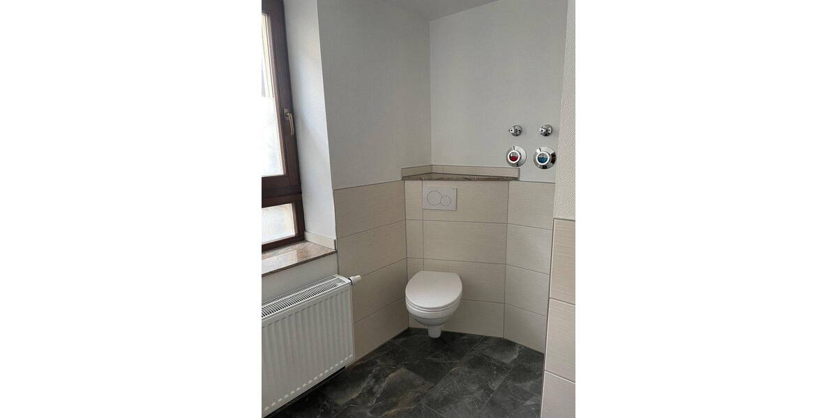 Mehrfamilienhaus, Wohnhaus Freinsheim - 4 Zimmer, 136 m&sup2;, 1.250&euro; | Angebot:25957442