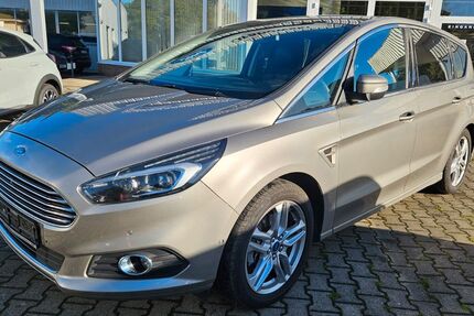 Ford S-Max 159.510 km 12.700 € Lauchhammer 01979