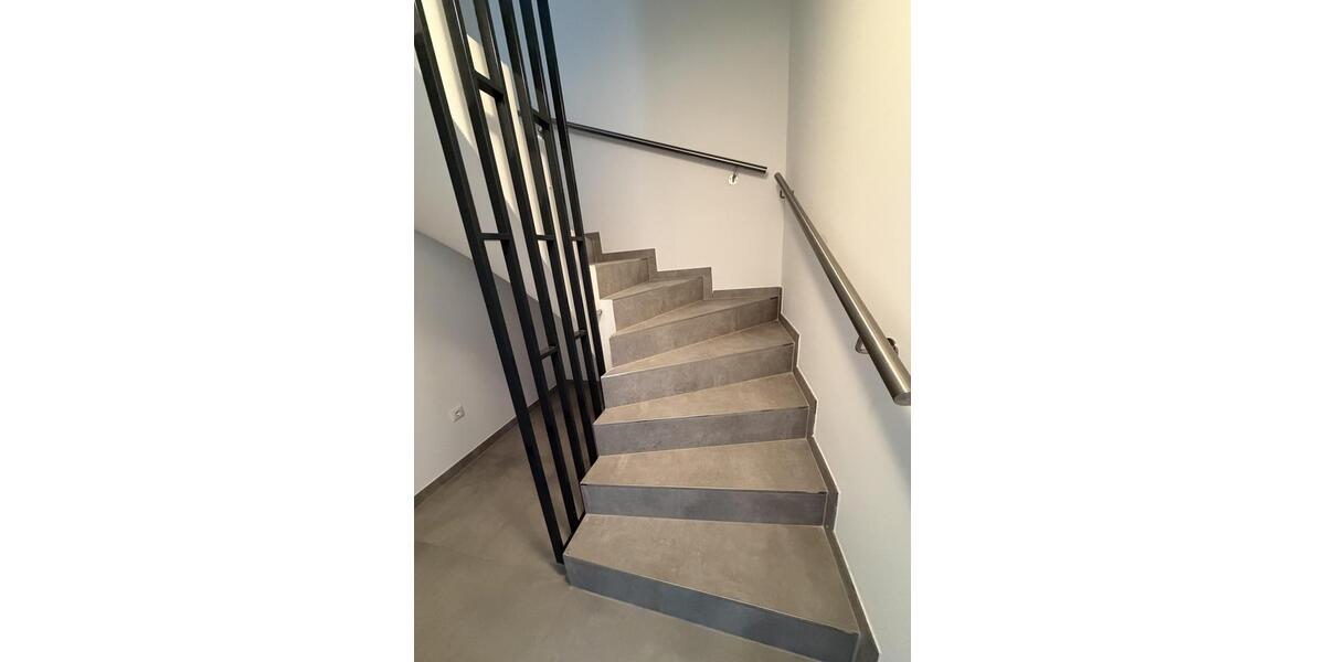 Reihenhaus Offenbach am Main Bieber - 7 Zimmer, 200 m&sup2;, 3.000&euro; | Angebot:24214804