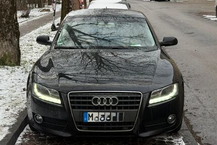Audi A5 240.000 km 9.600 &euro; München 80637