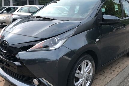 Toyota Aygo (X) 138.000 km 7.490 € Neckarsulm 74172