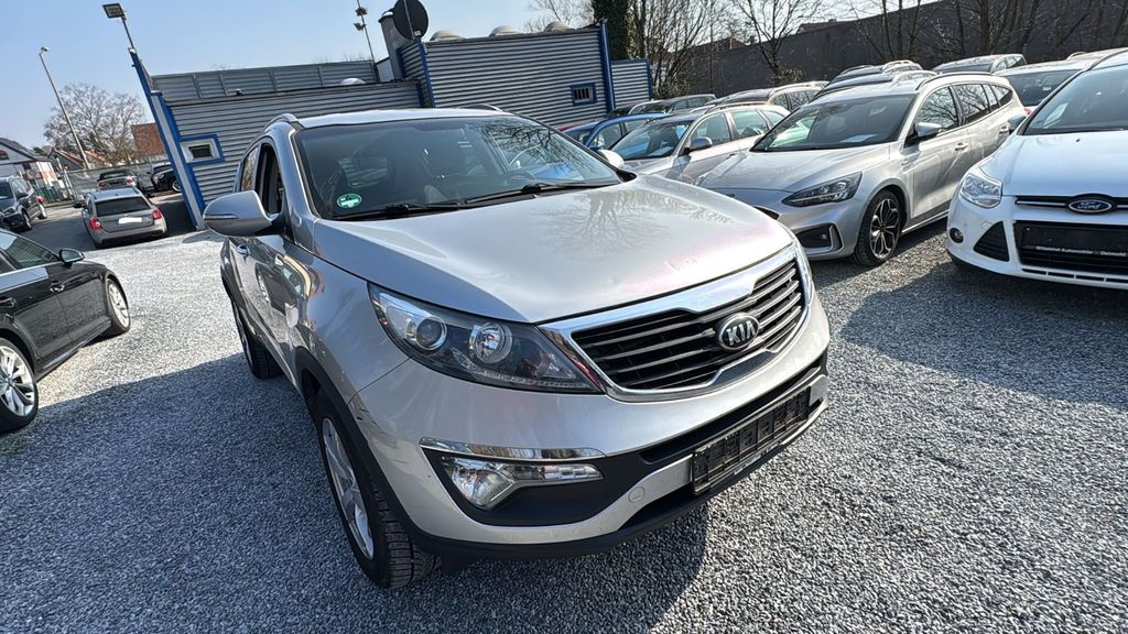 Kia Sportage 199.000 km 6.499 &euro; Detmold 32758