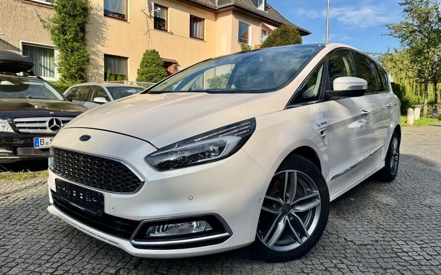 S-Max