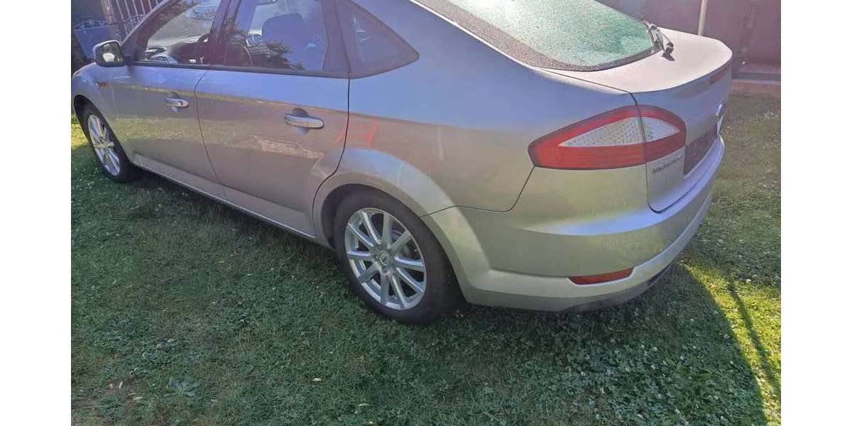 Ford Mondeo 248.800 km 3.200 &euro; Neschwitz/Njeswačidło 02699