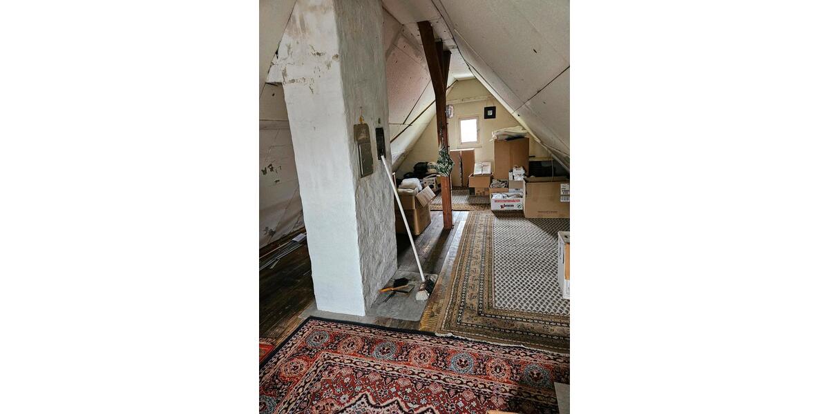 Einfamilienhaus Osterode am Harz - 10 Zimmer, 180 m&sup2;, 250.000&euro; | Angebot:26368896