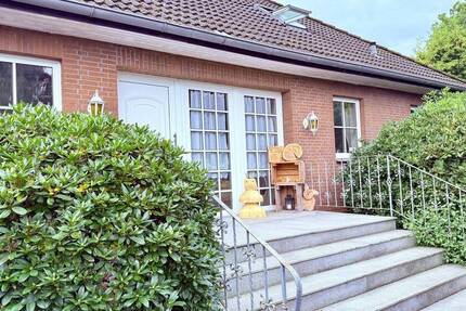 Miete sichern, Zuhause planen: Großzügiges Einfamilienhaus in fantastischer Lage - ab 2027 zur Eigennutzung 8 zimmer