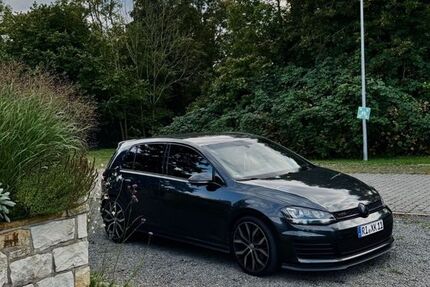 VW Golf 171.000 km 14.500 &euro; Bückeburg 31675