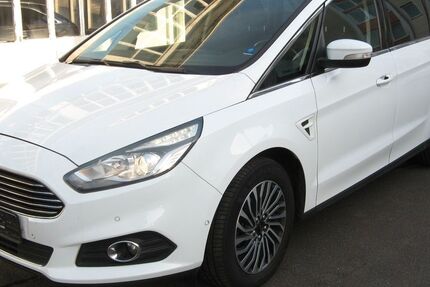 Ford S-Max 183.000 km 11.500 € Bielefeld 33613