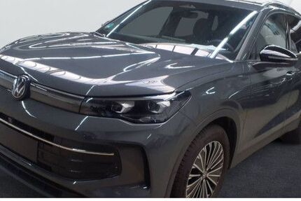 VW Tiguan 23.605 km 32.888 &euro; Berlin 10709