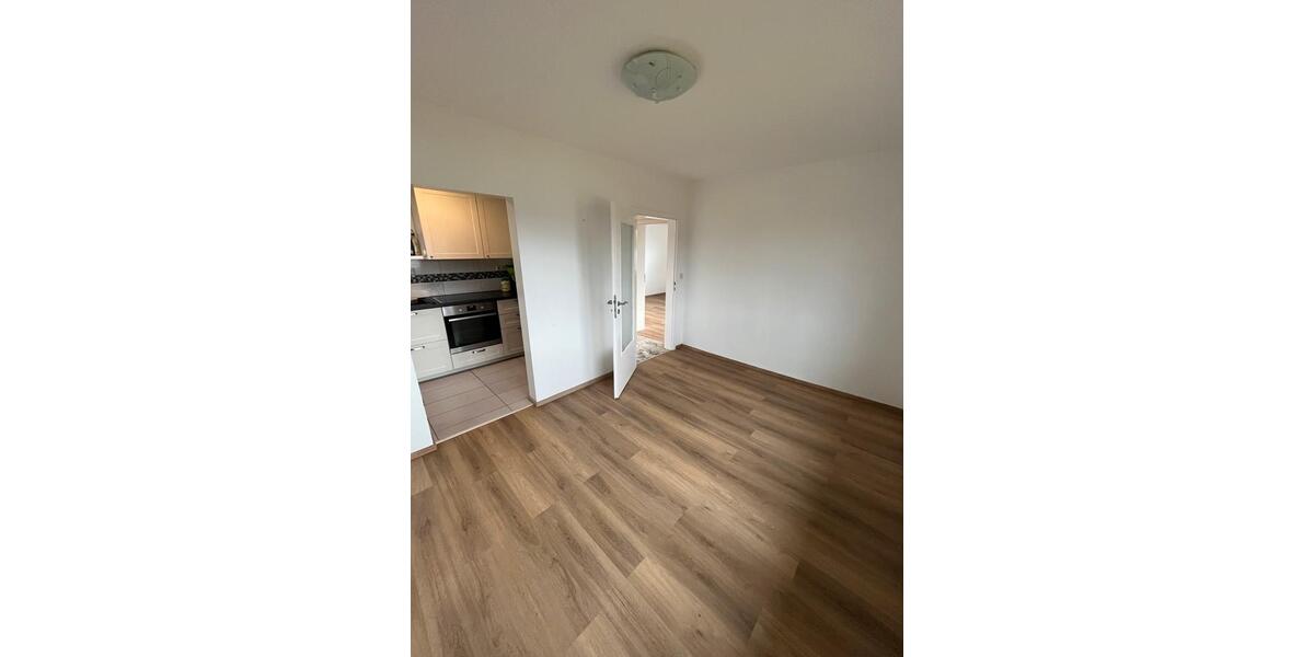 Etagenwohnung Schauenburg - 4 Zimmer, 100 m&sup2;, 1.000&euro; | Angebot:25172640