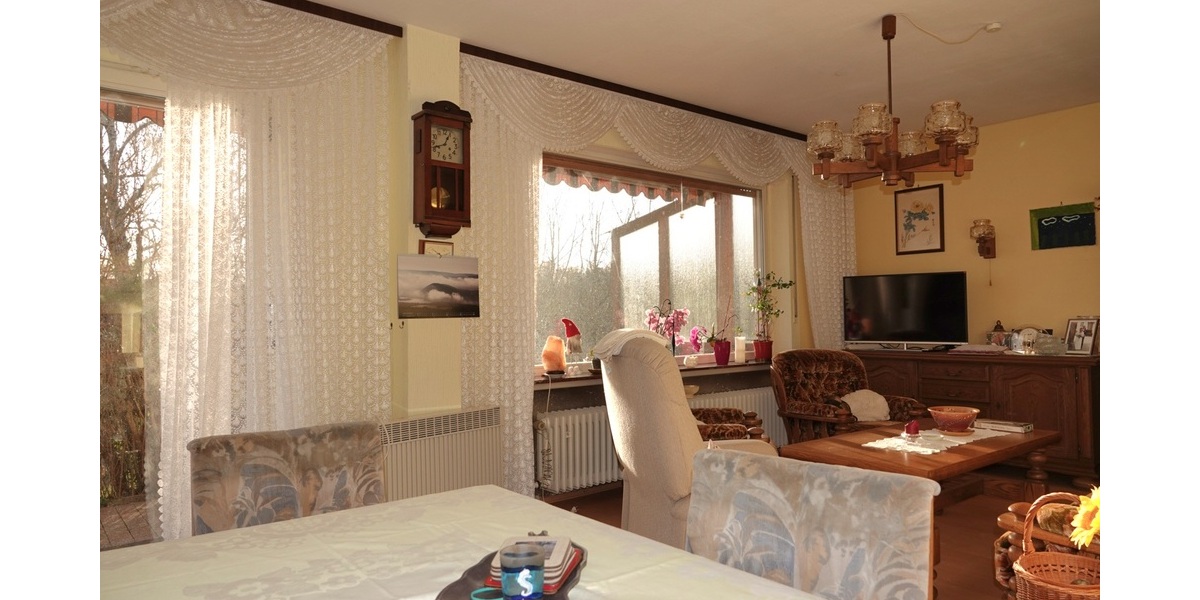 Einfamilienhaus mit Terrasse, Garten & Garage für die junge Familie in Eschwege / Niederhone - Einfamilienhaus Eschwege | Angebot:24876772