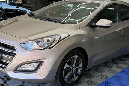 Hyundai i30 72.000 km 11.999 &euro; Ritterhude 27721