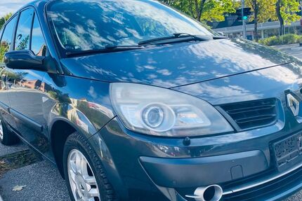Renault Scenic 141.000 km 3.300 € Kronshagen 24119