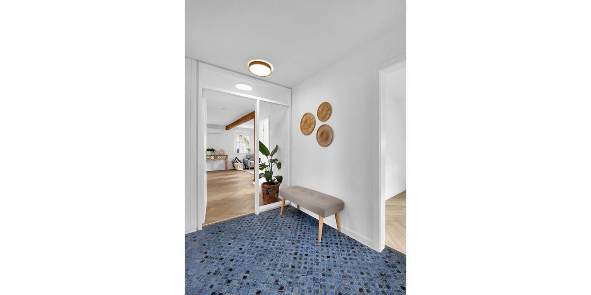 Etagenwohnung Stuttgart Luginsland - 4 Zimmer, 80 m&sup2;, 355.000&euro; | Angebot:26019886