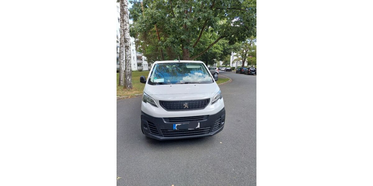 Peugeot Traveller 74.001 km 18.650 &euro; Nürnberg 90473