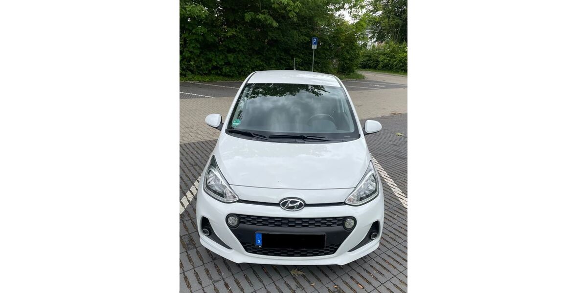 Hyundai i10 23.500 km 8.500 &euro; Immenhausen 34376