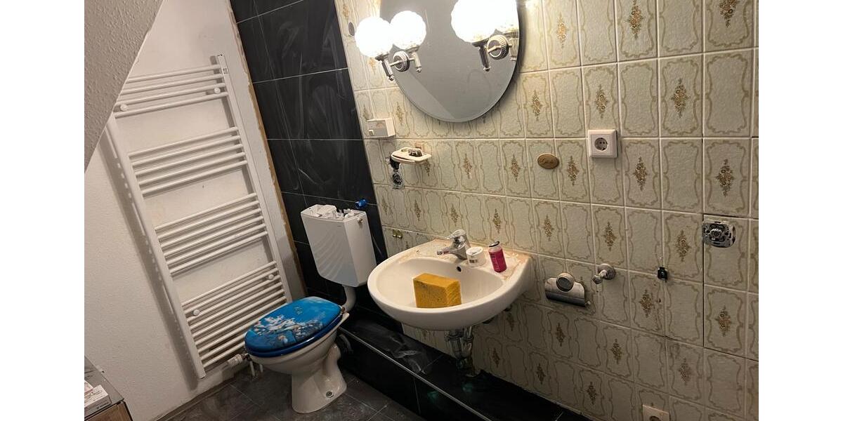 Mehrfamilienhaus, Wohnhaus Ipsheim - 7 Zimmer, 170 m&sup2;, 500.000&euro; | Angebot:27024841
