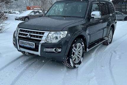 Mitsubishi Pajero 187.393 km 24.900 &euro; Romrod-Zell 36329
