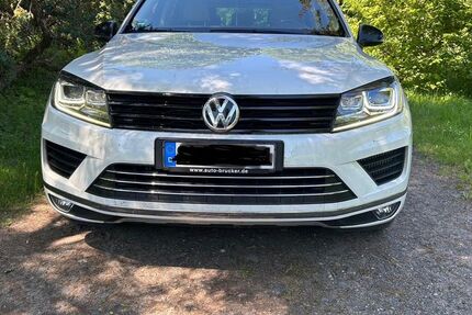 VW Touareg 168.000 km 17.900 &euro; Vacha 36404