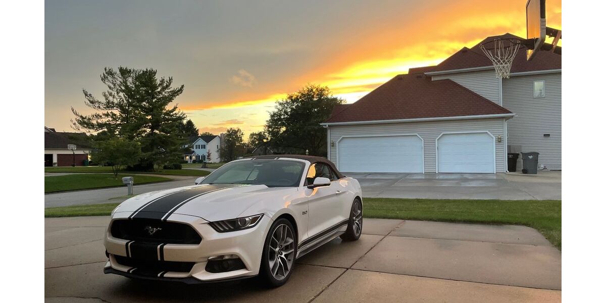 Ford Mustang 81.500 km 29.900 &euro; Neustadt a. Rbge. 31535