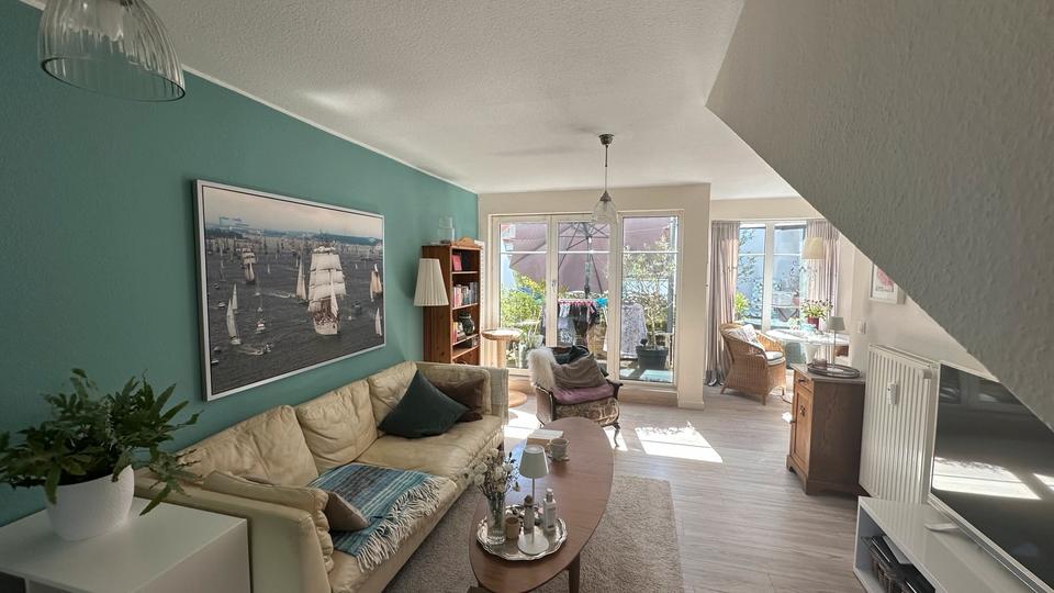 Dachgeschoßwohnung Kiel Wik - 2 Zimmer, 67 m&sup2;, 375.000&euro; | Angebot:26833040