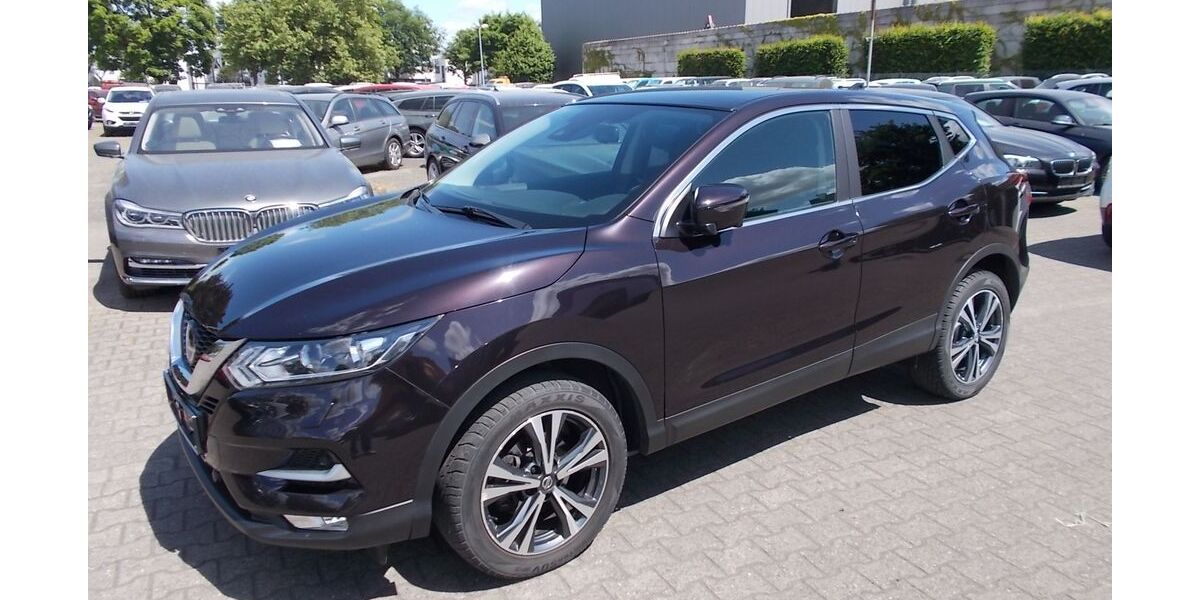 Nissan Qashqai 67.357 km 15.400 &euro; Willich 47877