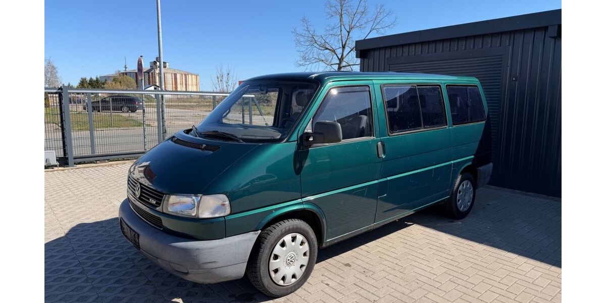 VW T4 Caravelle 329.888 km 3.600 &euro; Salzwedel 29410