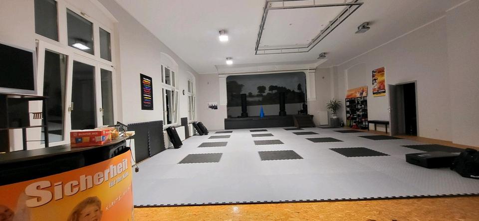 Gewerbeobjekt Bad Blankenburg - 10&euro; | Angebot:25889254