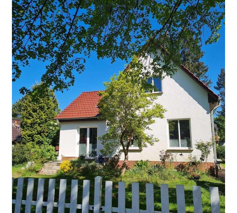 Haus zum Kaufen in Neu Fahrland 895.000 € 133 m²