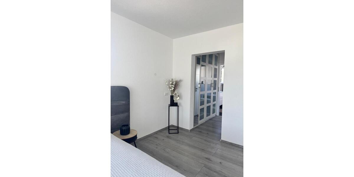 Doppelhaushälfte Rottenburg am Neckar - 7 Zimmer, 220 m&sup2;, 790.000&euro; | Angebot:27126762