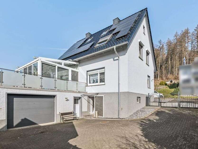 Haus zum Kaufen in Porta Westfalica 357.000 € 157 m²