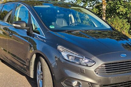 Ford S-Max 125.000 km 19.999 &euro; Nusplingen 72362