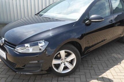 VW Golf 83.265 km 9.900 &euro; Ribnitz-Damgarten 18311