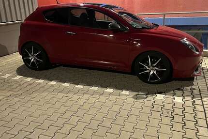 Alfa Romeo MiTo 41.800 km 16.290 &euro; Hilden 40724
