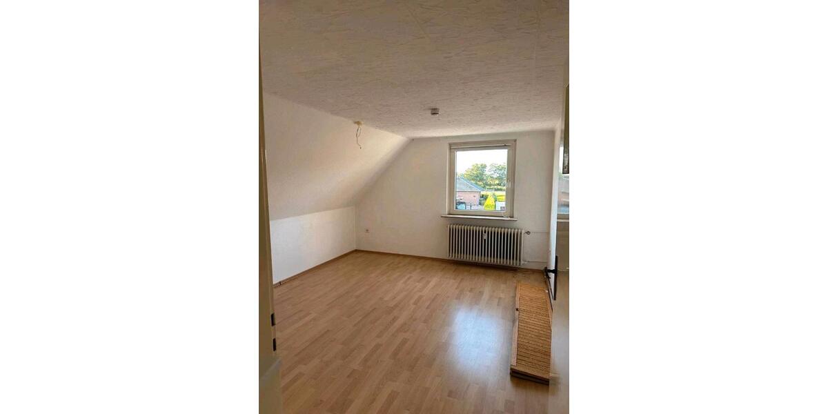 Dachgeschoßwohnung Garbsen Berenbostel - 3 Zimmer, 57 m&sup2;, 620&euro; | Angebot:26366779