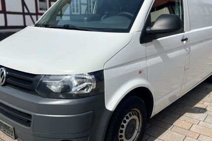VW T5 Transporter 294.719 km 6.400 € Bovenden 37120