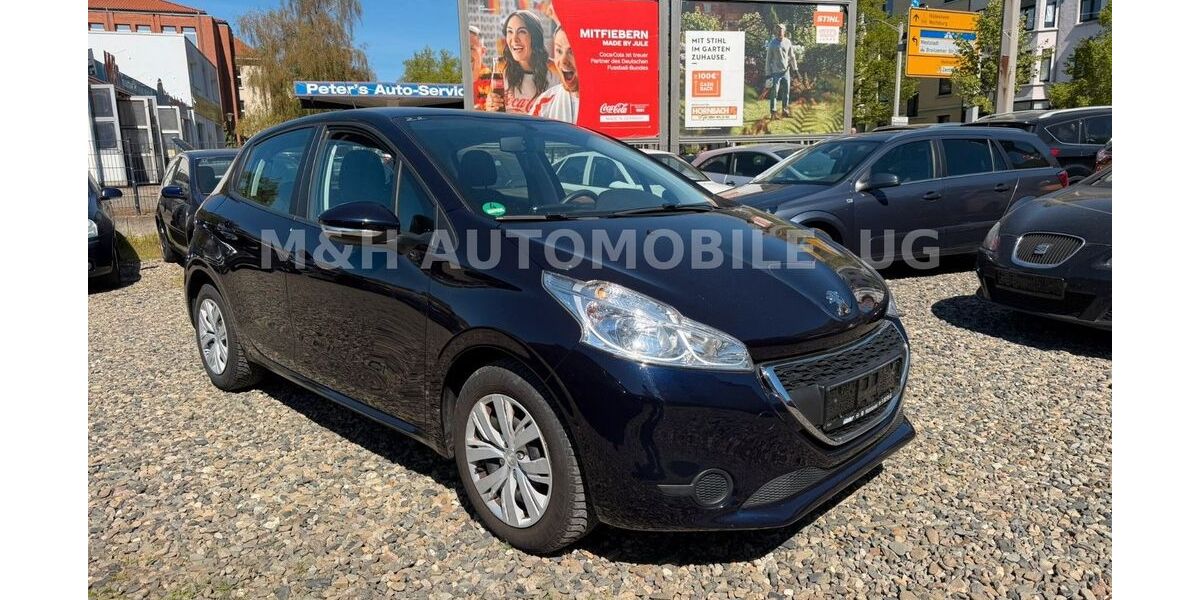 Peugeot 208 100.000 km 4.799 &euro; Braunschweig 38118