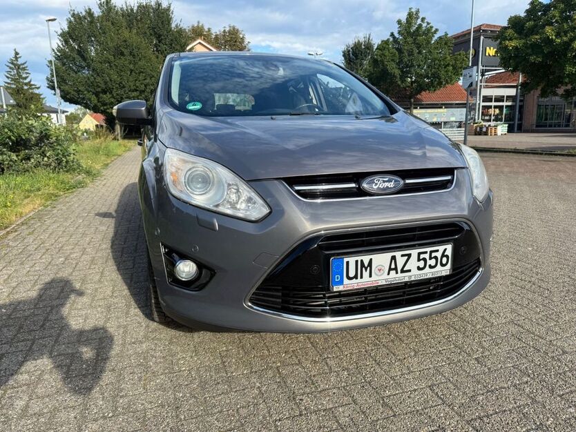 Ford C-Max 128.000 km 6.600 € Berlin 13158