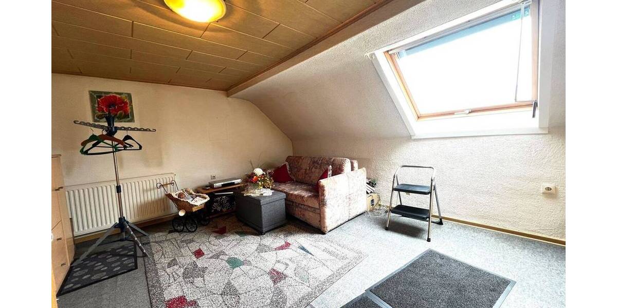 Einfamilienhaus Quierschied - 6 Zimmer, 130 m&sup2;, 165.000&euro; | Angebot:26609029