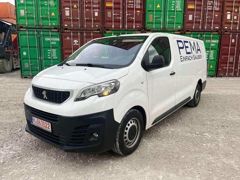 Peugeot Expert 122.320 km 14.000 € München 81829