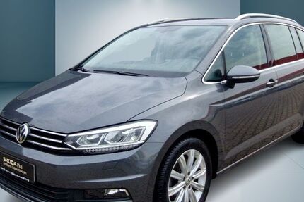 VW Touran 88.046 km 17.950 &euro; Dessau 06847