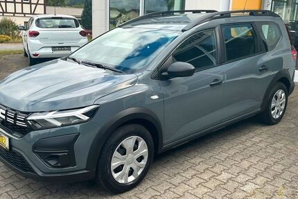 Dacia Jogger 29.600 km 17.890 € Zschopau 09405