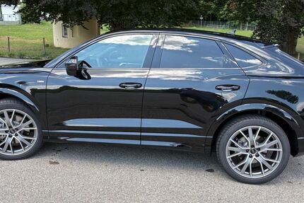 Audi Q3 2.300 km 48.800 &euro; Kempten 87439